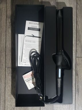 BIO IONIC Long Barrel Styler 1" Pro Curling Iron, tested working.